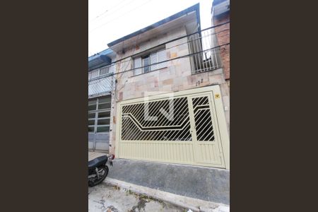 Casa à venda com 146m², 2 quartos e 2 vagasFachada