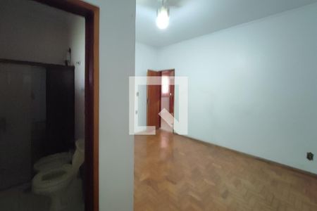 Casa para alugar com 126m², 3 quartos e 2 vagasQuarto Suíte