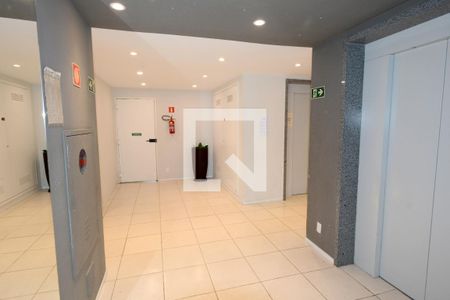 Apartamento para alugar com 36m², 2 quartos e 1 vagaHall social