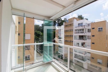 Sacada da Sala de apartamento para alugar com 3 quartos, 99m² em Chácara Pavoeiro, Cotia