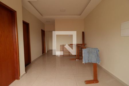 Sala de apartamento para alugar com 2 quartos, 67m² em Planalto Verde, Ribeirão Preto