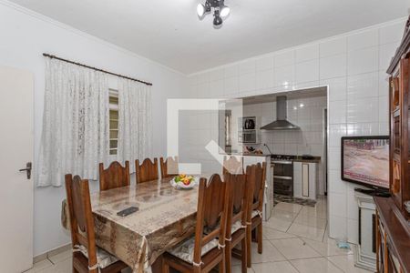 Casa à venda com 144m², 3 quartos e 2 vagasCopa