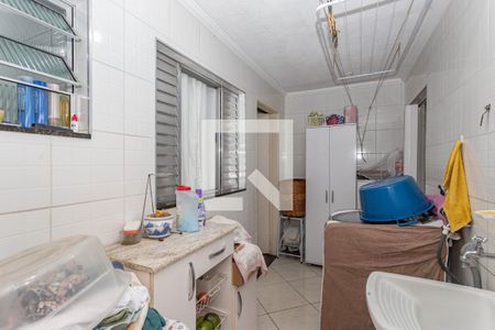 Casa à venda com 144m², 3 quartos e 2 vagasLavanderia