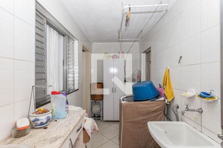 Casa à venda com 144m², 3 quartos e 2 vagasLavanderia