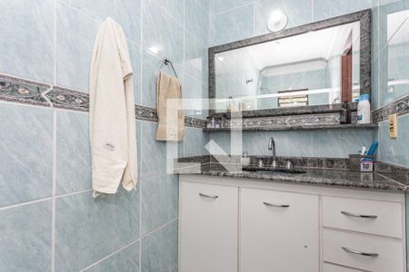 Casa à venda com 144m², 3 quartos e 2 vagasBanheiro Suite