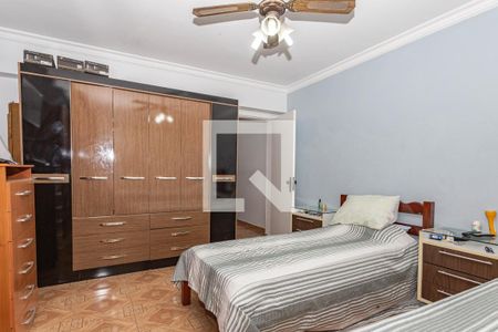 Casa à venda com 144m², 3 quartos e 2 vagasSuite