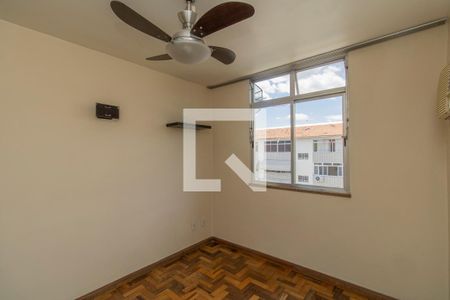 Quarto 1 de apartamento para alugar com 3 quartos, 69m² em Penha, Rio de Janeiro