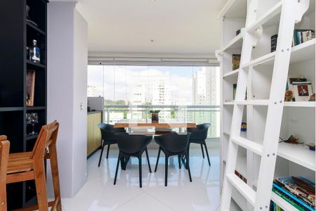 Sala - Varanda de apartamento para alugar com 2 quartos, 75m² em Santo Amaro, São Paulo