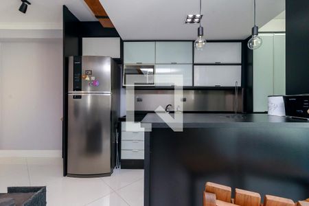 Apartamento para alugar com 75m², 2 quartos e 2 vagas Apartamento para alugar com 75m², 2 quartos e 2 vagasCozinha