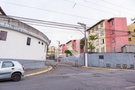 Apartamento à venda com 48m², 2 quartos e 1 vaga Apartamento à venda com 48m², 2 quartos e 1 vagaFachada