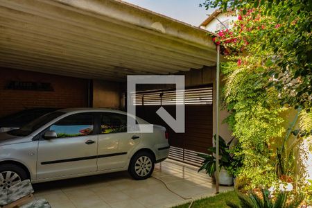 Casa à venda com 270m², 4 quartos e 4 vagasGaragem