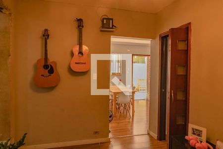 Casa à venda com 270m², 4 quartos e 4 vagasSala 