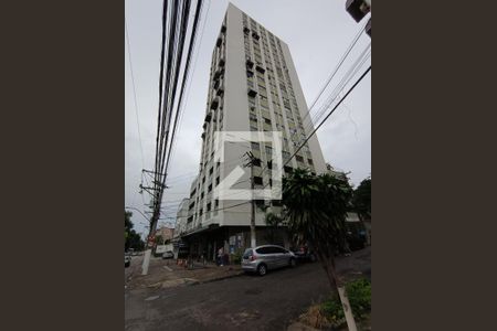 Apartamento à venda com 65m², 2 quartos e 1 vaga Apartamento à venda com 65m², 2 quartos e 1 vagaFachada