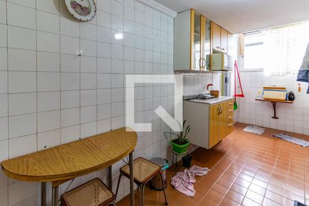 Apartamento à venda com 65m², 2 quartos e 1 vaga Apartamento à venda com 65m², 2 quartos e 1 vagaCozinha