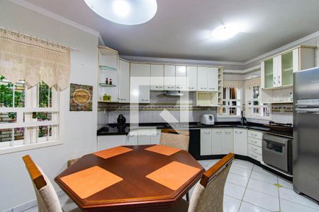Casa à venda com 182m², 3 quartos e 4 vagasSala/Cozinha