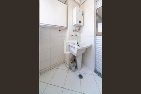 Área de Serviço de apartamento para alugar com 2 quartos, 52m² em Vila Curuçá, Santo André