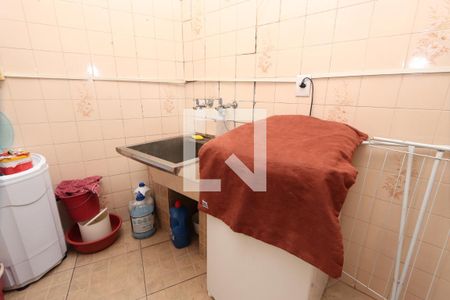Casa à venda com 150m², 3 quartos e 3 vagasLavanderia