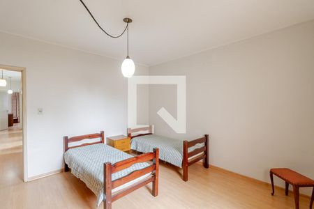 Casa para alugar com 200m², 3 quartos e 2 vagasQuarto 1