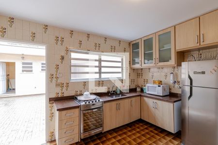 Casa para alugar com 200m², 3 quartos e 2 vagasCozinha