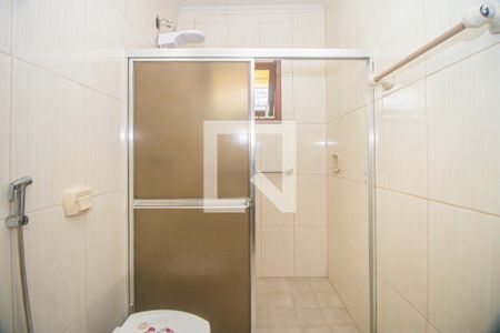 Casa à venda com 275m², 3 quartos e 2 vagasBanheiro da Suíte