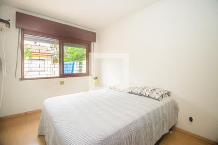 Casa à venda com 275m², 3 quartos e 2 vagasSuíte