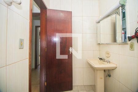 Casa à venda com 275m², 3 quartos e 2 vagasBanheiro da Suíte