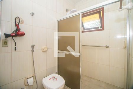 Casa à venda com 275m², 3 quartos e 2 vagasBanheiro da Suíte