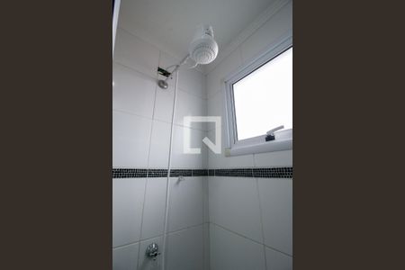 Banheiro de apartamento para alugar com 2 quartos, 56m² em Vila Albertina, Votorantim