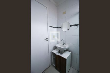 Apartamento para alugar com 56m², 2 quartos e 2 vagas Apartamento para alugar com 56m², 2 quartos e 2 vagasBanheiro