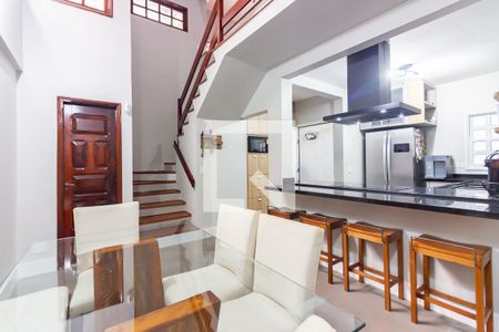 Sala de Jantar de casa à venda com 3 quartos, 250m² em Adalgisa, Osasco