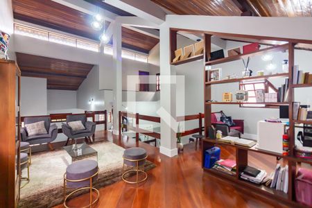 Sala de Estar de casa à venda com 3 quartos, 250m² em Adalgisa, Osasco