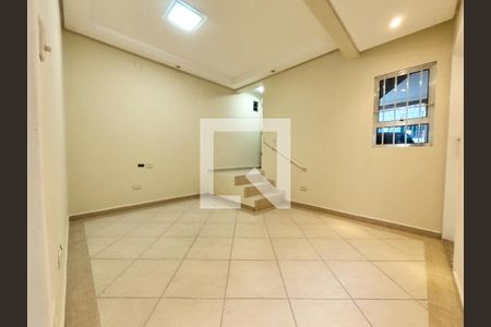Sala de casa para alugar com 2 quartos, 82m² em Jardim Peri, São Paulo