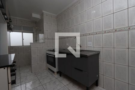 Cozinha de apartamento para alugar com 3 quartos, 64m² em Vila Divina Pastora, São Paulo