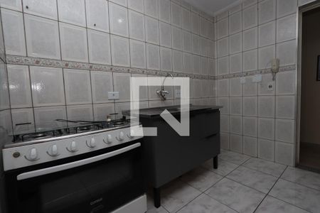 Cozinha de apartamento para alugar com 3 quartos, 64m² em Vila Divina Pastora, São Paulo