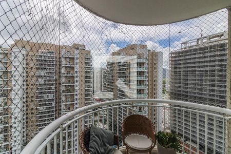 Varanda de apartamento à venda com 2 quartos, 64m² em Recreio dos Bandeirantes, Rio de Janeiro