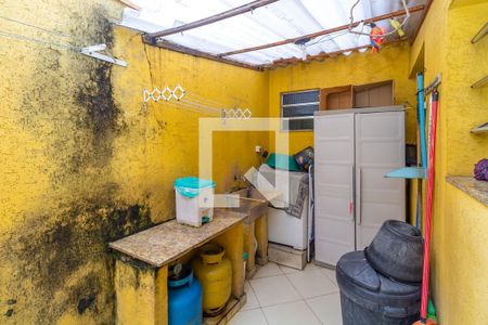 Casa à venda com 106m², 2 quartos e 1 vagaÁrea de Serviço