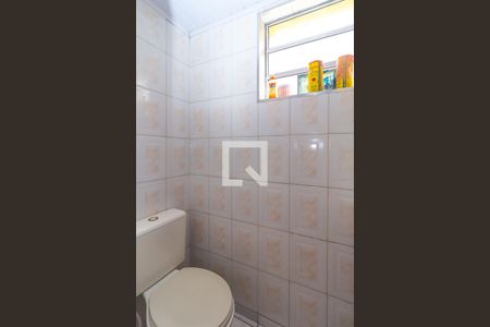 Casa à venda com 106m², 2 quartos e 1 vagaBanheiro 3