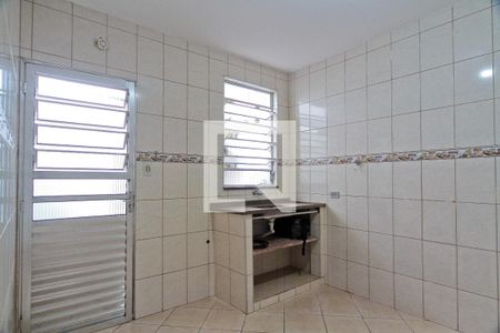 Cozinha de kitnet/studio para alugar com 1 quarto, 35m² em Piqueri, São Paulo