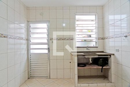 Cozinha de kitnet/studio para alugar com 1 quarto, 35m² em Piqueri, São Paulo
