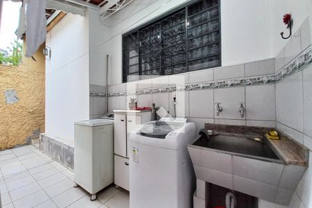 Casa à venda com 300m², 5 quartos e 5 vagasÁrea de Serviço
