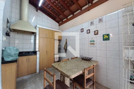 Casa à venda com 300m², 5 quartos e 5 vagasÁrea comum
