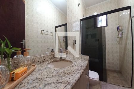 Casa à venda com 300m², 5 quartos e 5 vagasBanheiro
