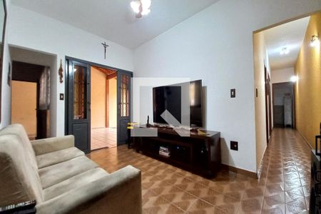 Casa à venda com 300m², 5 quartos e 5 vagasSala