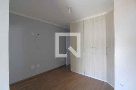 Casa à venda com 92m², 3 quartos e 2 vagasSuíte