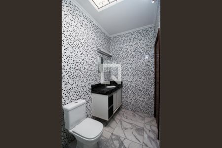 Casa para alugar com 336m², 4 quartos e 3 vagas Casa para alugar com 336m², 4 quartos e 3 vagasBanheiro