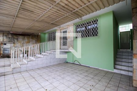 Casa para alugar com 336m², 4 quartos e 3 vagas Casa para alugar com 336m², 4 quartos e 3 vagasGaragem
