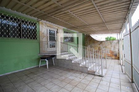 Casa para alugar com 336m², 4 quartos e 3 vagas Casa para alugar com 336m², 4 quartos e 3 vagasGaragem