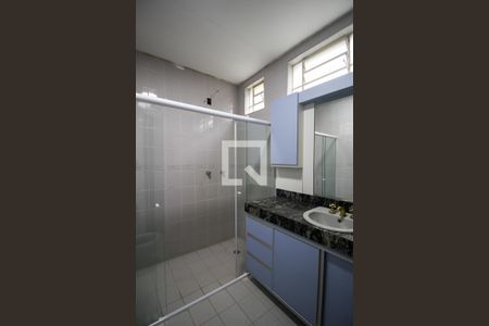 Casa para alugar com 336m², 4 quartos e 3 vagas Casa para alugar com 336m², 4 quartos e 3 vagasBanheiro da Suíte 3