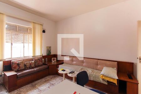 Quarto 1 de casa para alugar com 3 quartos, 260m² em Vila Bertioga, São Paulo
