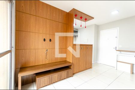 Sala de apartamento para alugar com 2 quartos, 45m² em Vila Penteado, São Paulo